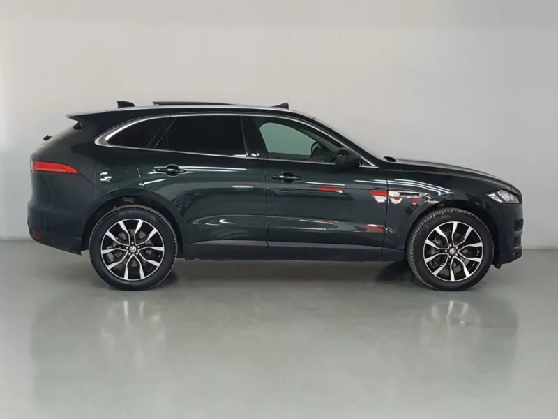 JAGUAR F PACE Diesel 2016 segunda-mano Jaén