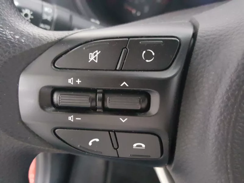 KIA PICANTO Gasolina 2019 segunda-mano Jaén