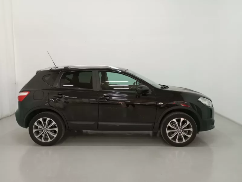 NISSAN QASHQAI Gasolina 2010 segunda-mano Jaén