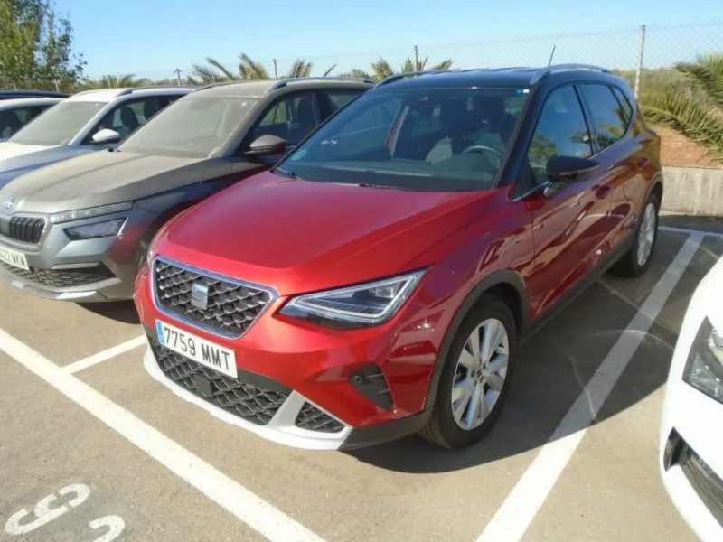 SEAT ARONA Gasolina 2024 segunda-mano Jaén