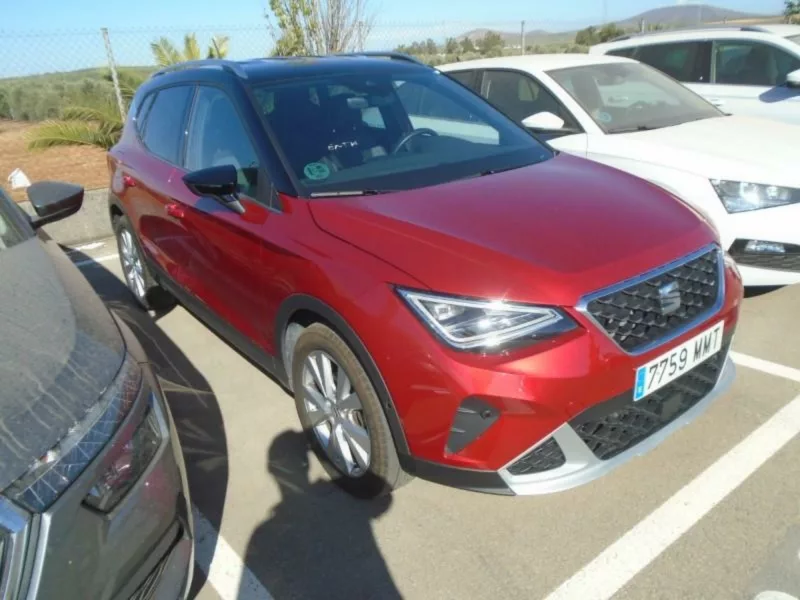 SEAT ARONA Gasolina 2024 segunda-mano Jaén