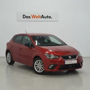 SEAT IBIZA Gasolina 2023 segunda-mano Jaén