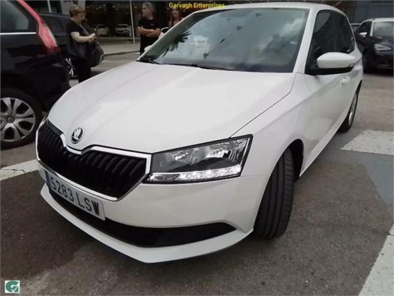 SKODA FABIA Gasolina 2021 segunda-mano Jaén