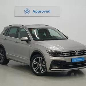 VOLKSWAGEN TIGUAN Diesel 2018 segunda-mano Jaén