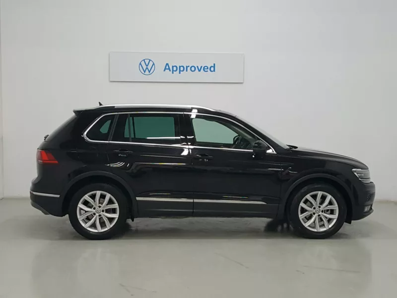 VOLKSWAGEN TIGUAN Diesel 2020 segunda-mano Jaén