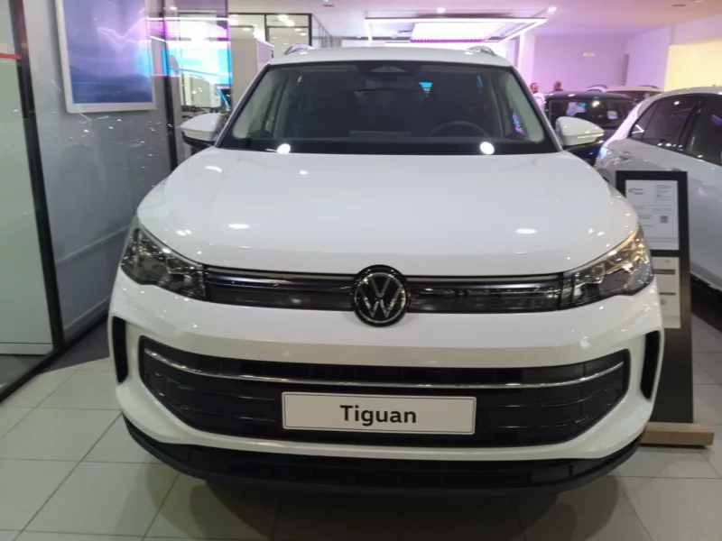 VOLKSWAGEN TIGUAN Diesel nuevo entrega inmediata Jaén