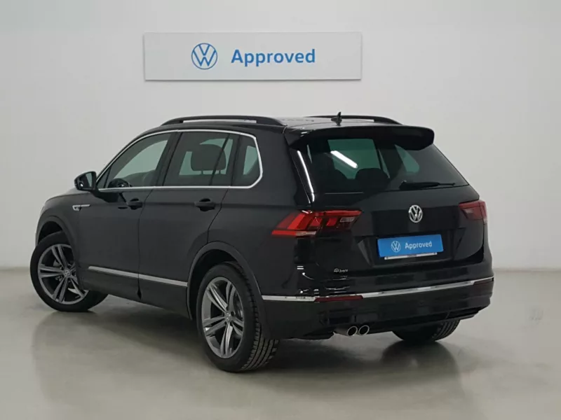 VOLKSWAGEN TIGUAN Gasolina 2020 segunda-mano Jaén