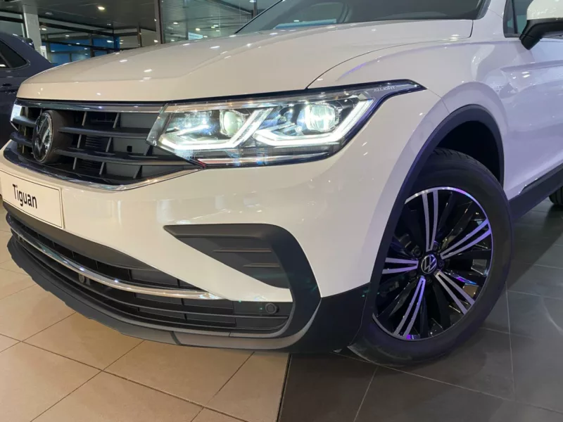 VOLKSWAGEN TIGUAN Gasolina 2024 km 0 Jaén