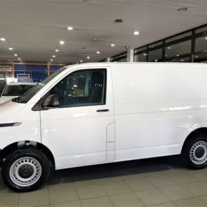 VOLKSWAGEN TRANSPORTER Diesel 2024 km 0 Jaén