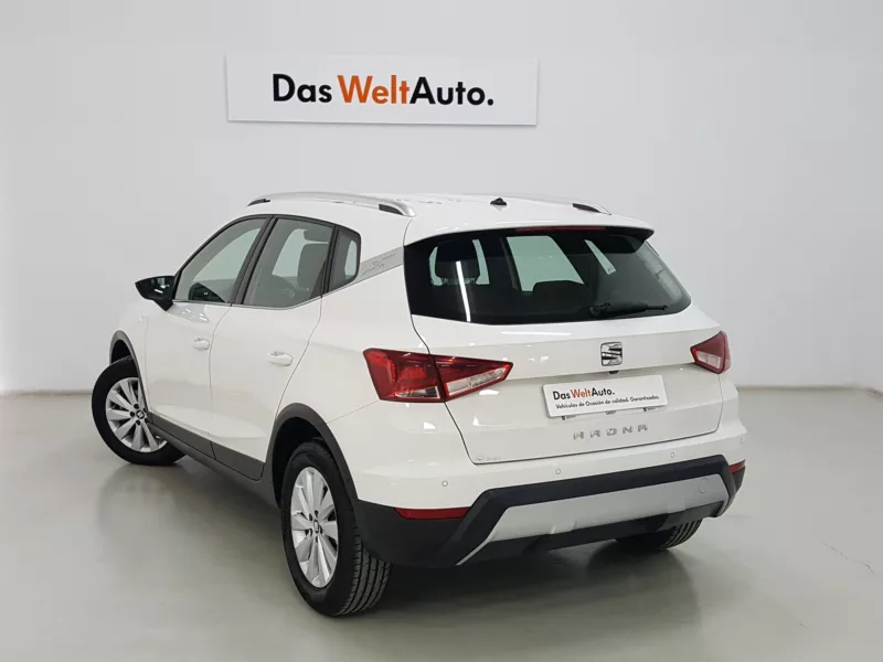 SEAT ARONA Gasolina 2018 segunda-mano Granada