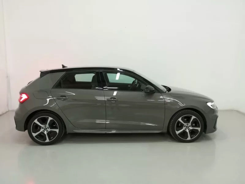 AUDI A1 SPORTBACK Gasolina 2021 segunda-mano Jaén