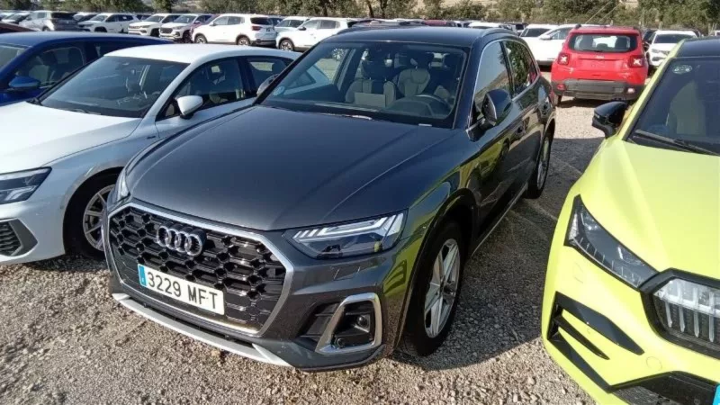 AUDI Q5 Hibrido 2023 segunda-mano Jaén