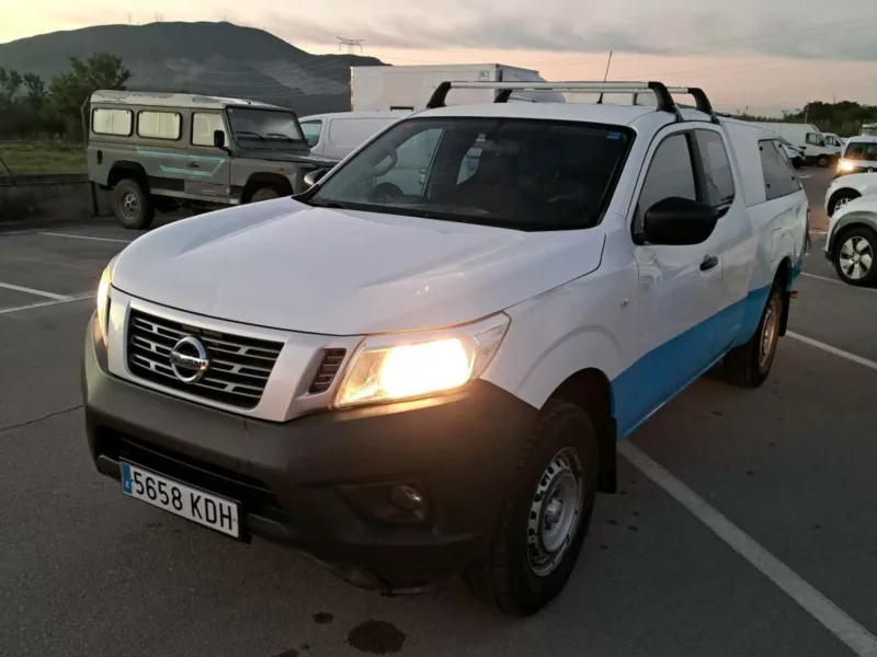 NISSAN NAVARA Diesel 2017 segunda-mano Jaén