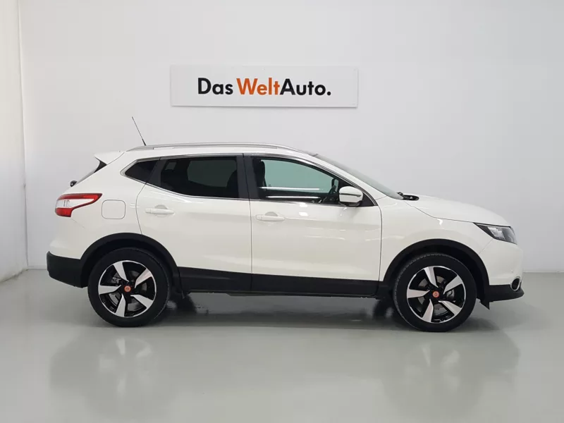 NISSAN QASHQAI Diesel 2017 segunda-mano Granada