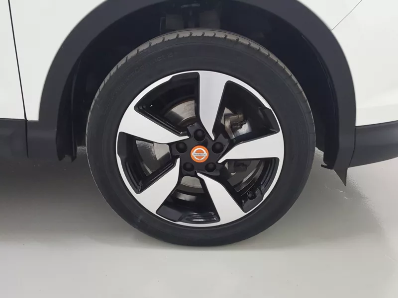 NISSAN QASHQAI Diesel 2017 segunda-mano Granada