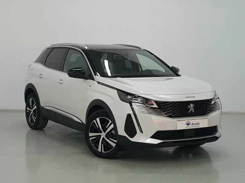 PEUGEOT 3008 Gasolina 2023 segunda-mano Jaén