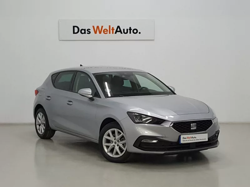 SEAT LEON Gasolina 2024 segunda-mano Jaén