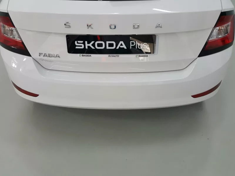 SKODA FABIA Gasolina 2020 segunda-mano Jaén