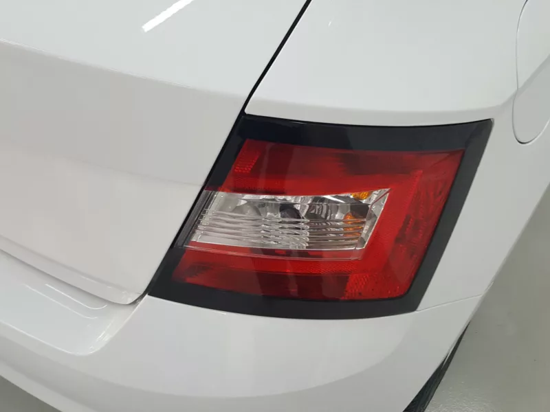 SKODA FABIA Gasolina 2020 segunda-mano Jaén