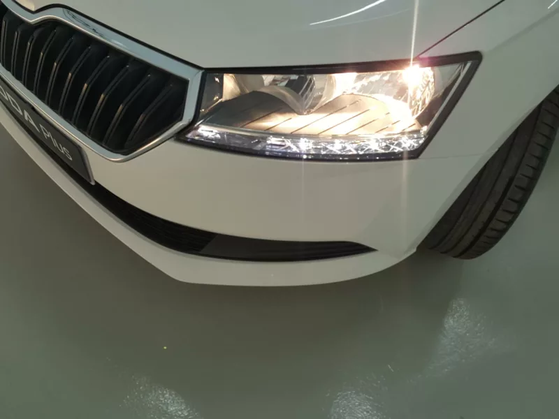 SKODA FABIA Gasolina 2021 segunda-mano Jaén