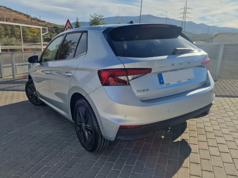 SKODA FABIA Gasolina 2024 km 0 Jaén