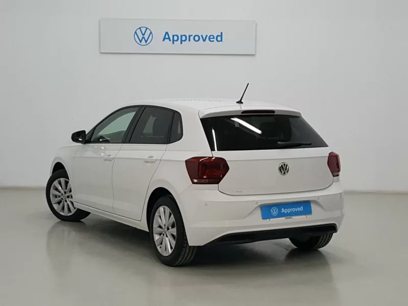 VOLKSWAGEN POLO Gasolina 2020 segunda-mano Jaén