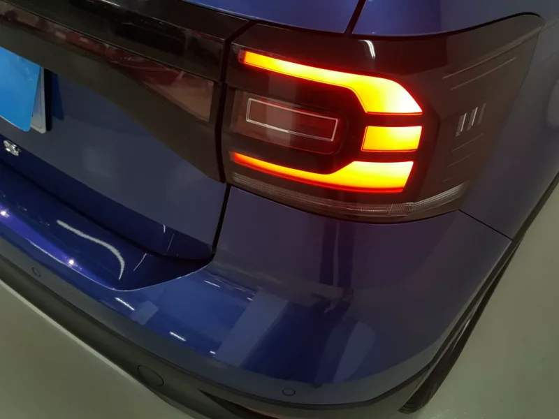 VOLKSWAGEN T-CROSS Gasolina 2020 segunda-mano Jaén