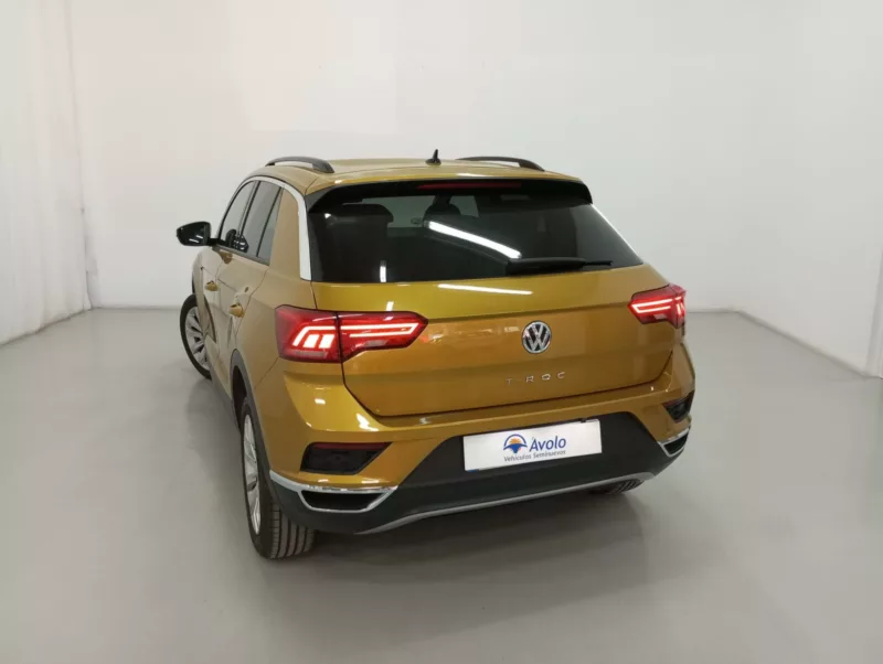 VOLKSWAGEN T-ROC Gasolina 2019 segunda-mano Jaén