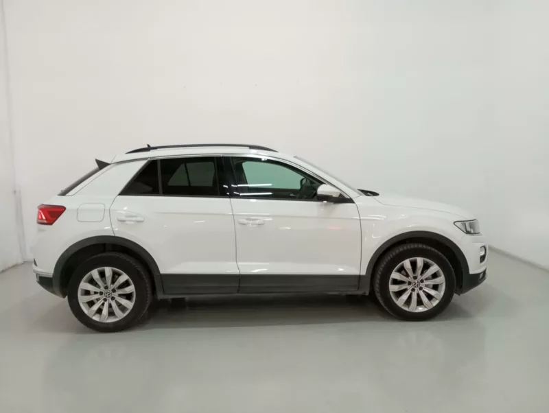 VOLKSWAGEN T-ROC Gasolina 2020 segunda-mano Jaén