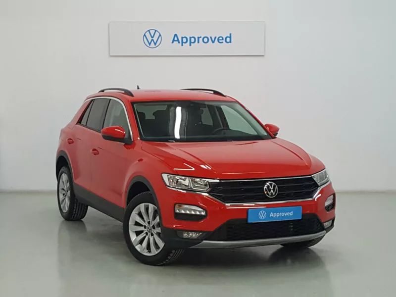 VOLKSWAGEN T-ROC Gasolina 2021 segunda-mano Jaén