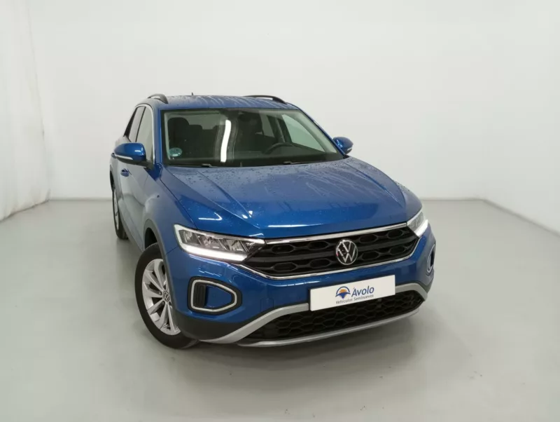 VOLKSWAGEN T-ROC Gasolina 2023 segunda-mano Jaén