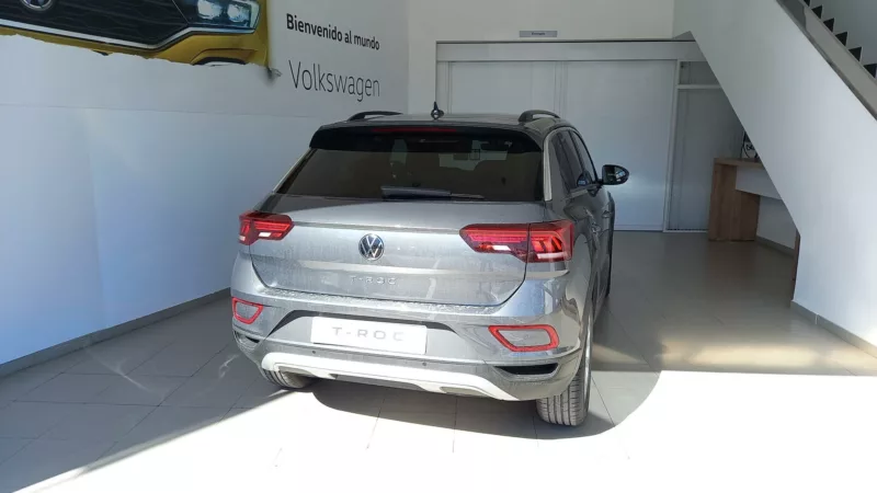 VOLKSWAGEN T-ROC Gasolina 2024 km 0 Jaén