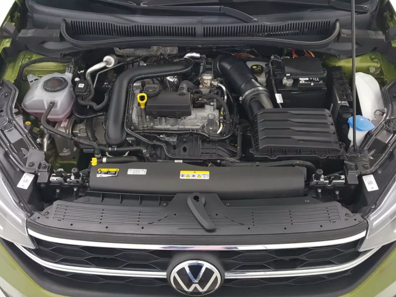 VOLKSWAGEN TAIGO Gasolina 2023 segunda-mano Jaén