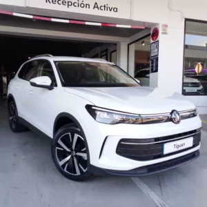 VOLKSWAGEN TIGUAN Diesel 2024 km 0 Jaén