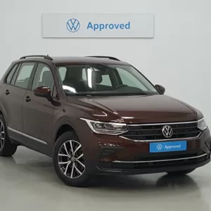 VOLKSWAGEN TIGUAN Gasolina 2020 segunda-mano Jaén