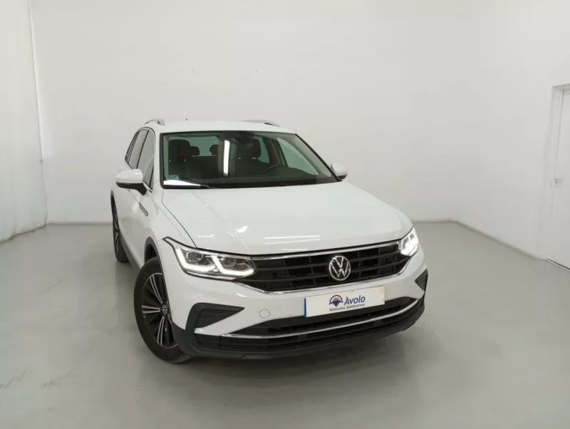 VOLKSWAGEN TIGUAN Gasolina 2021 segunda-mano Jaén