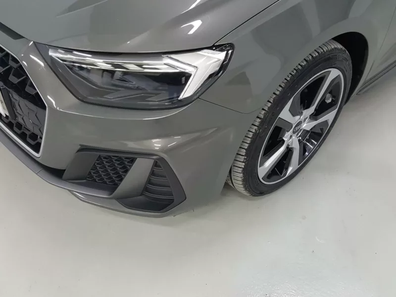 AUDI A1 SPORTBACK Gasolina 2021 segunda-mano Jaén