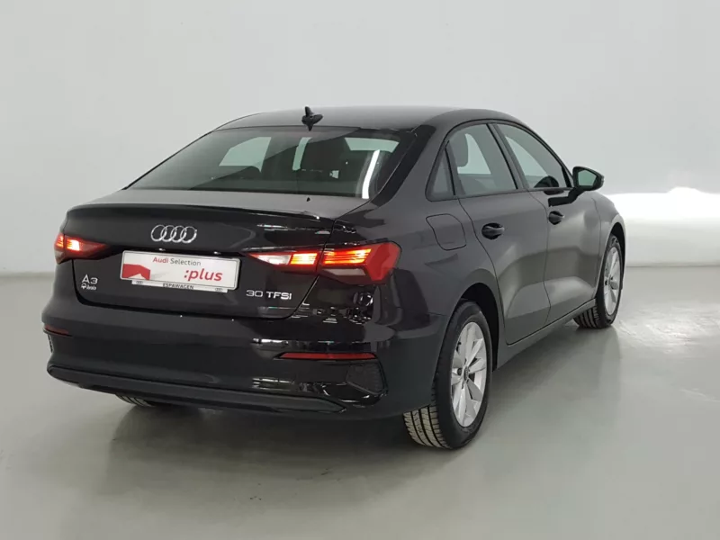 AUDI A3 SEDAN Hibrido 2023 km 0 Jaén