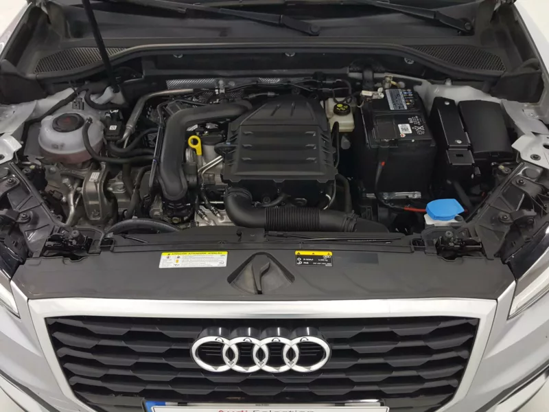 AUDI Q2 Gasolina 2020 segunda-mano Jaén