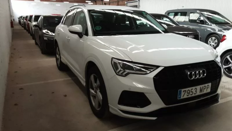 AUDI Q3 Gasolina 2024 km 0 Jaén