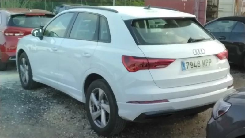 AUDI Q3 Gasolina 2024 segunda-mano Jaén