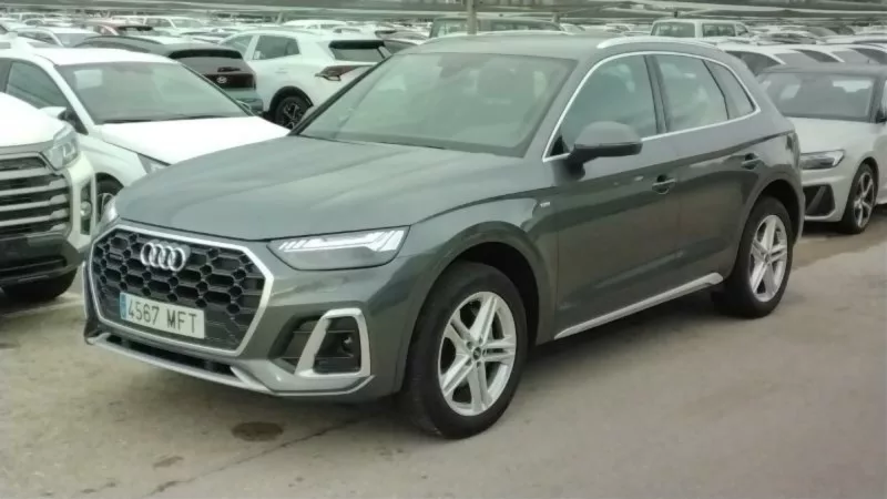 AUDI Q5 Hibrido 2023 segunda-mano Jaén