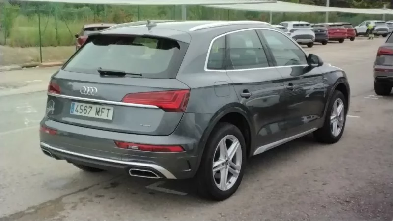 AUDI Q5 Hibrido 2023 segunda-mano Jaén