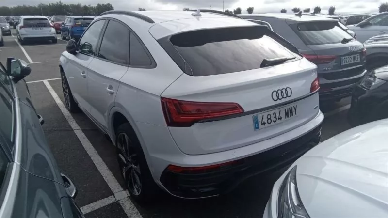 AUDI Q5 Sportback Hibrido 2024 segunda-mano Jaén