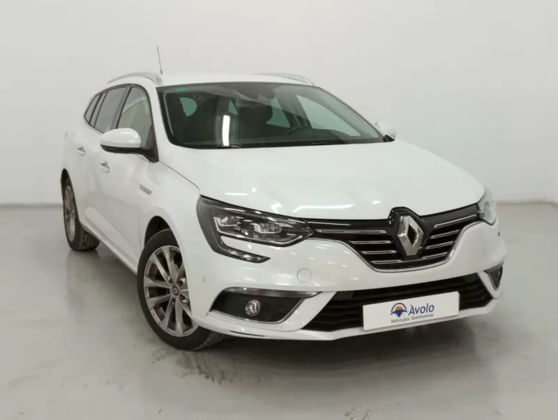 RENAULT MEGANE Gasolina 2019 segunda-mano Jaén