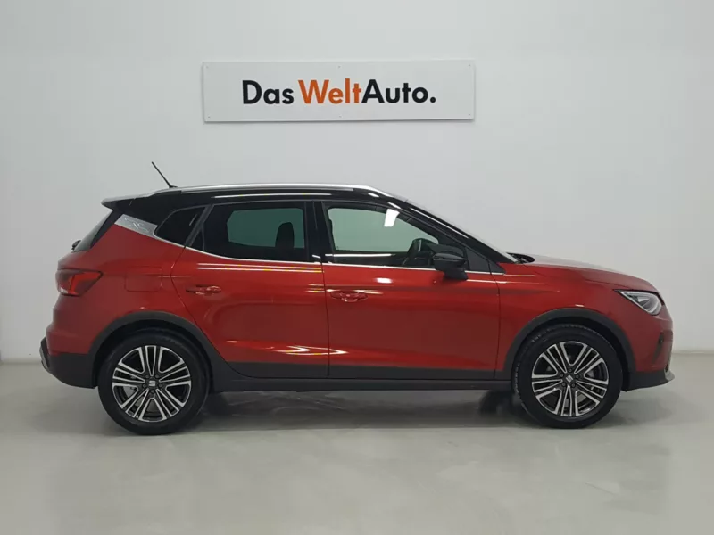 SEAT ARONA Gasolina 2023 segunda-mano Jaén