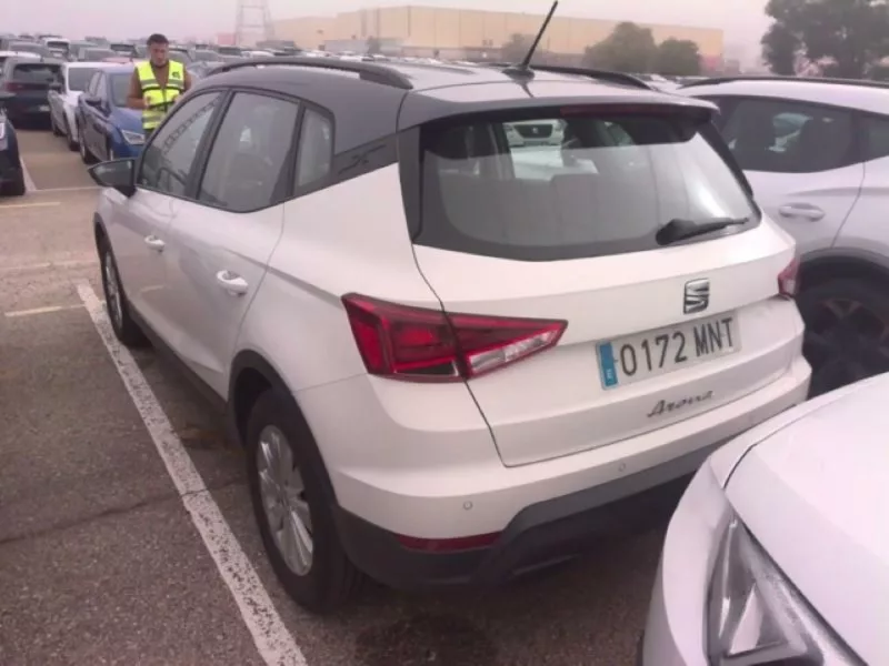 SEAT ARONA Gasolina 2024 segunda-mano Jaén