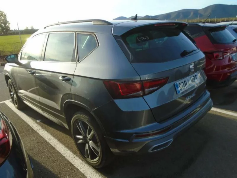 SEAT ATECA Gasolina 2024 segunda-mano Jaén