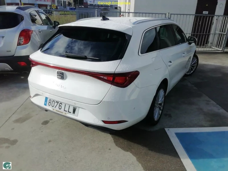 SEAT LEON ST Hibrido 2020 segunda-mano Jaén