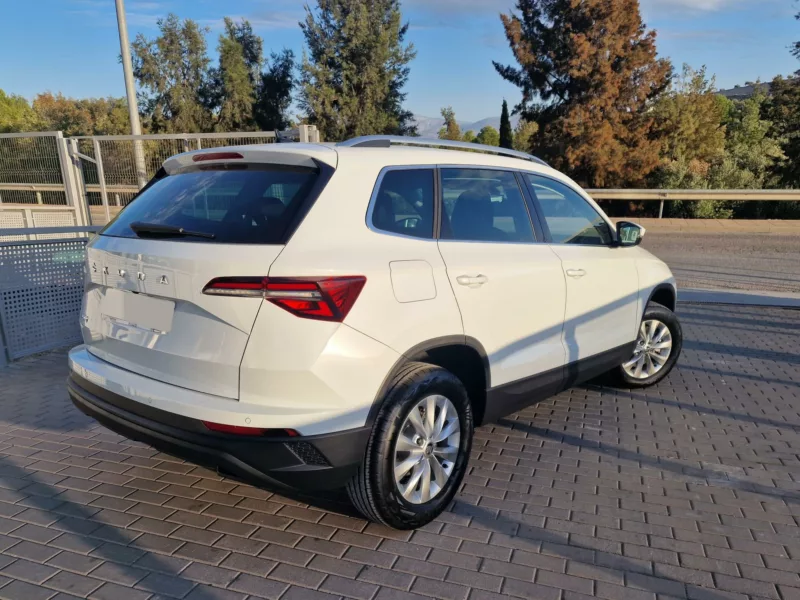 SKODA KAROQ Diesel 2024 km 0 Jaén